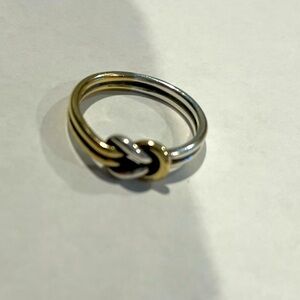 Retired James Avery petite lover knot ring